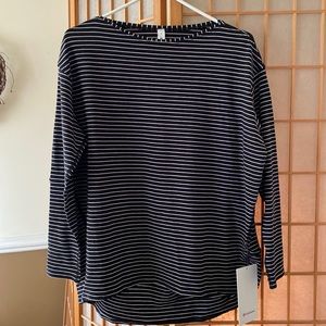 Lululemon - Brand New